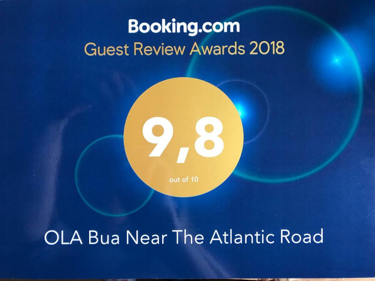 Ola Bua Near The Atlantic Road Apartment Lyngstad Bagian luar foto